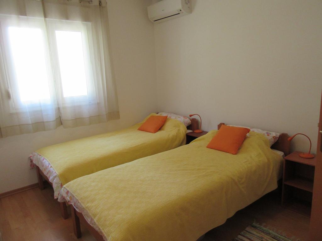 Apartment Linthorst Трогир Экстерьер фото